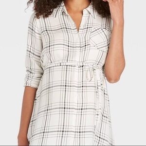 Isabel Maternity by Ingrid & Isabel Black and White Plaid Shirt